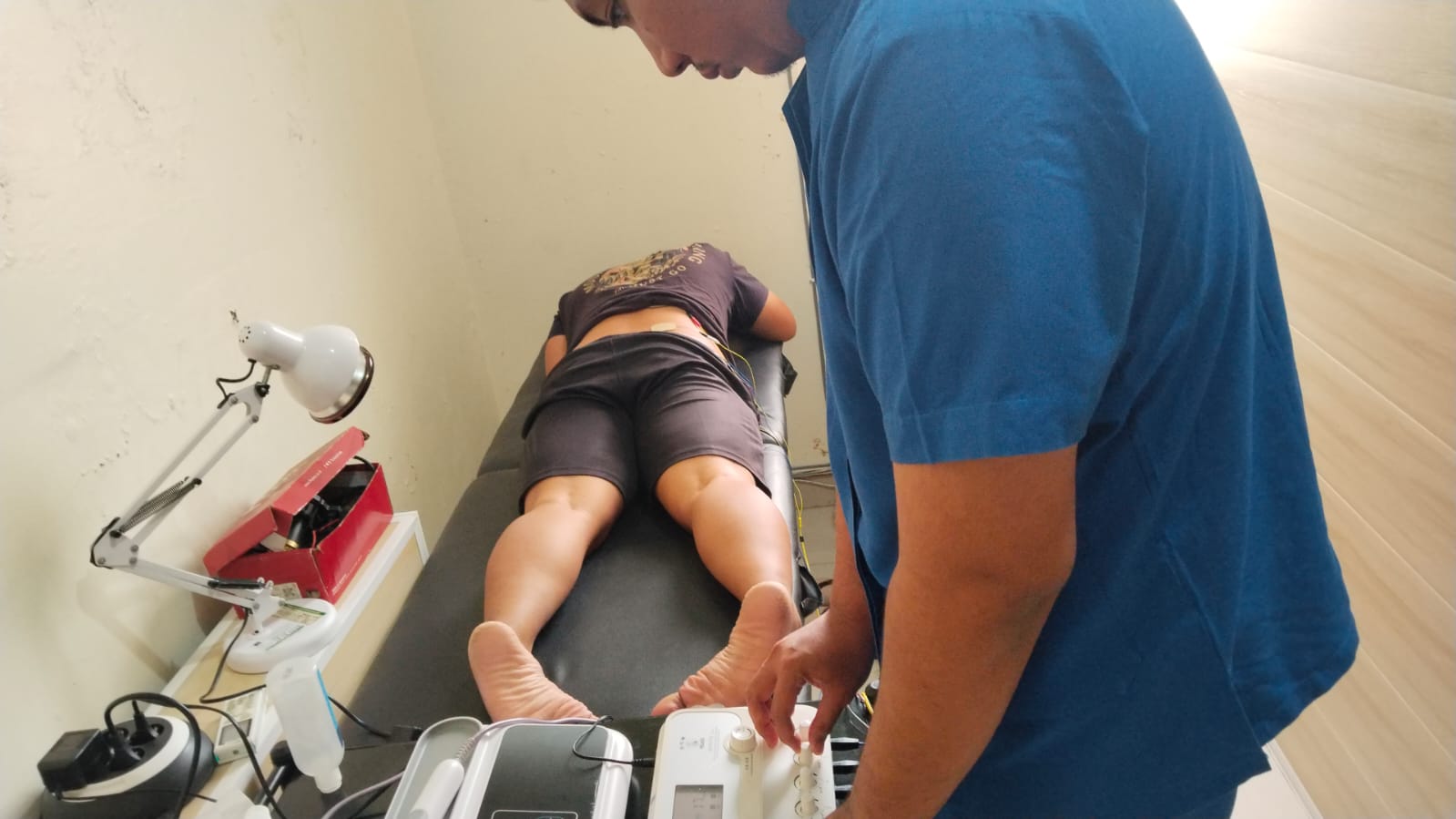 Ruangan Fisioterapy Klinik Graha Mitra